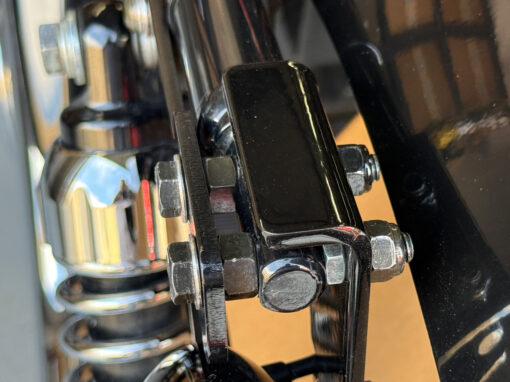 ROAD KING LIGHT SIDE MOUNT LICENSE/TAIL LIGHT BRACKET - Image 4